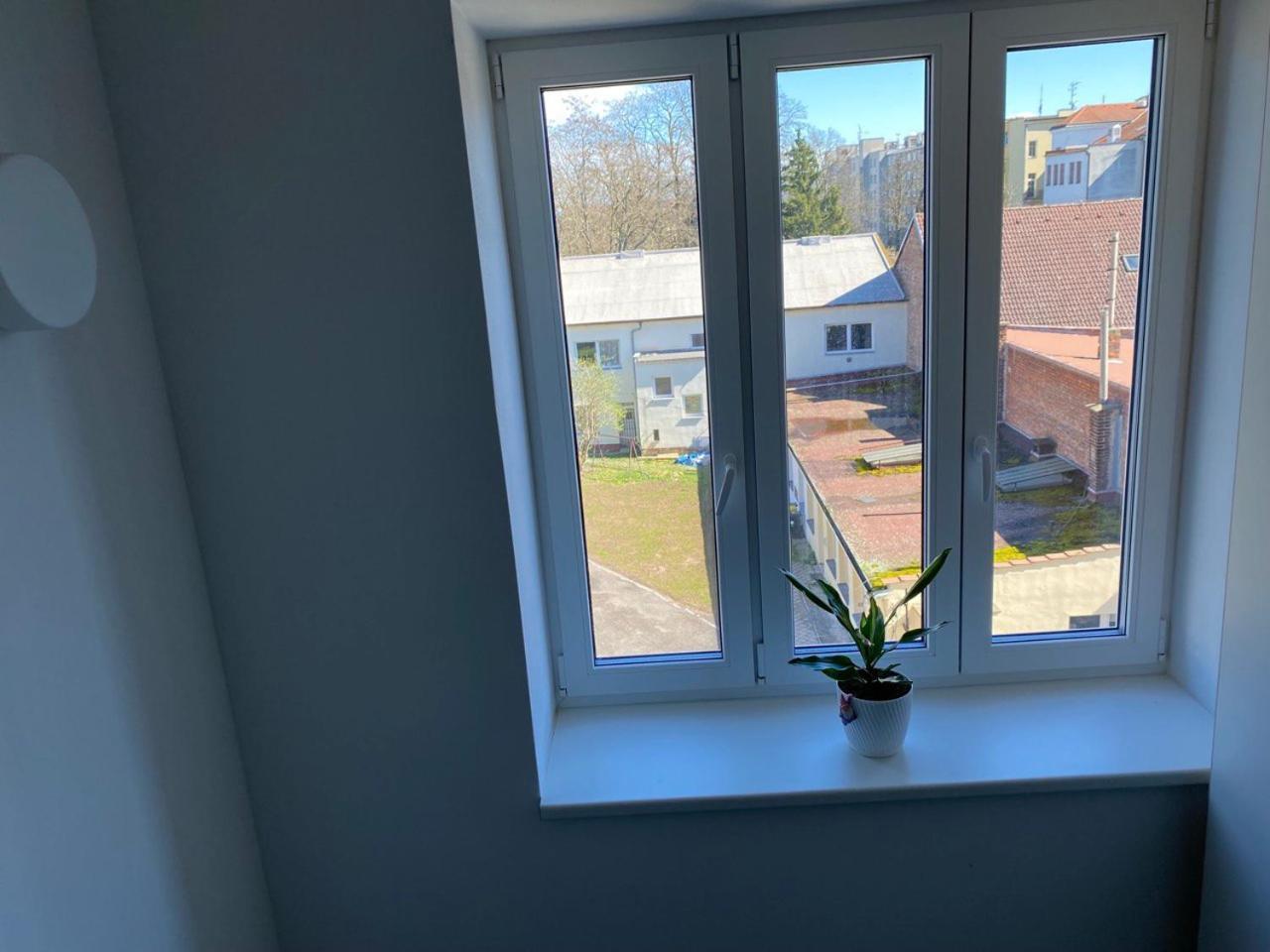 Ferienwohnung Perla Hradce 101 Hradec Králové Exterior foto